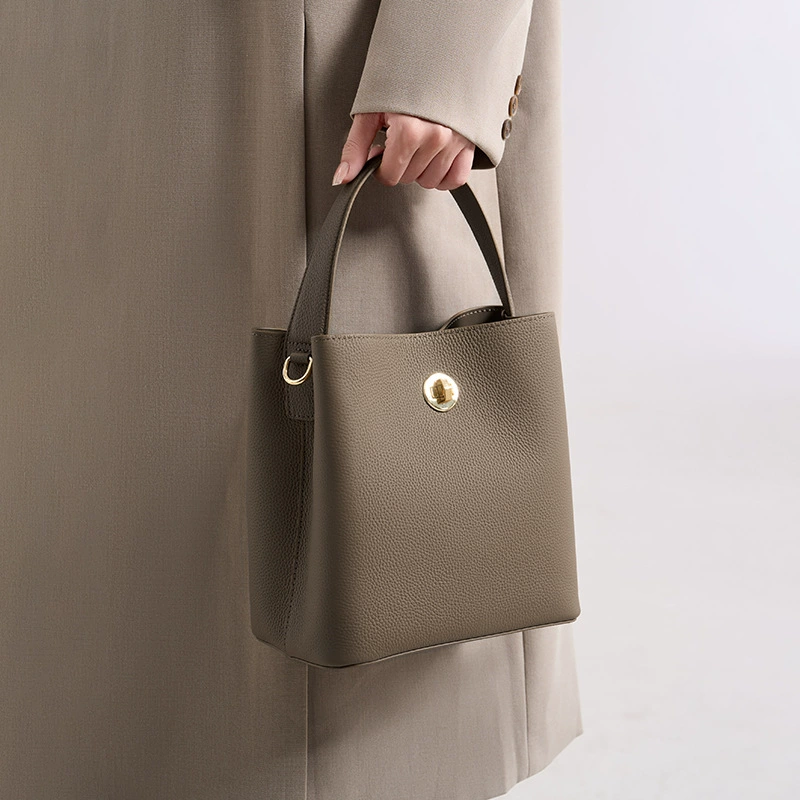 ID:21620 - One shoulder versatile handbag commuter bag